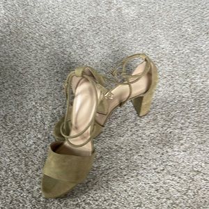 H and M open toe suede heels! size 8.5